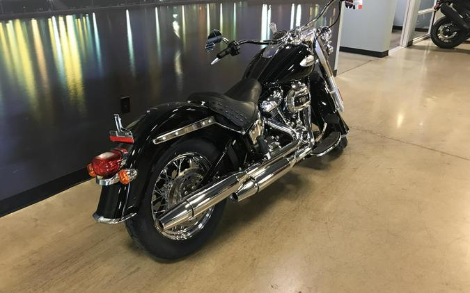 2023 Harley-Davidson Heritage Classic FLHCS