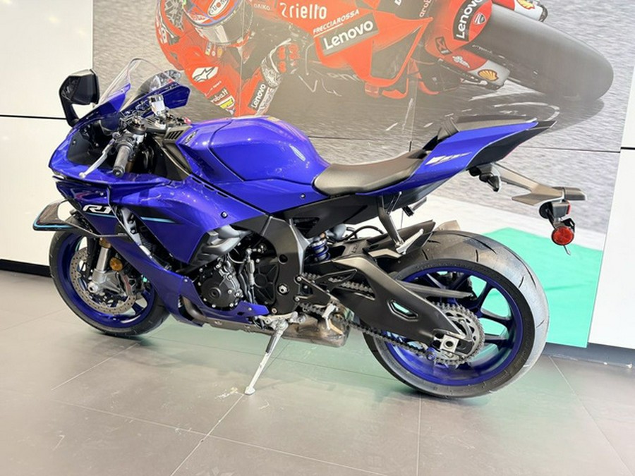 2026 Yamaha YZF R1