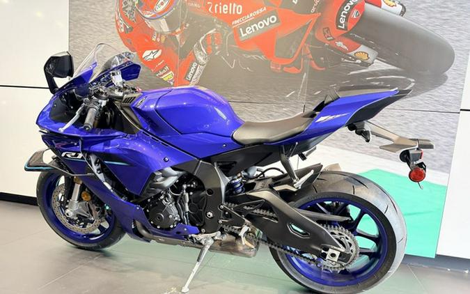 2026 Yamaha YZF R1