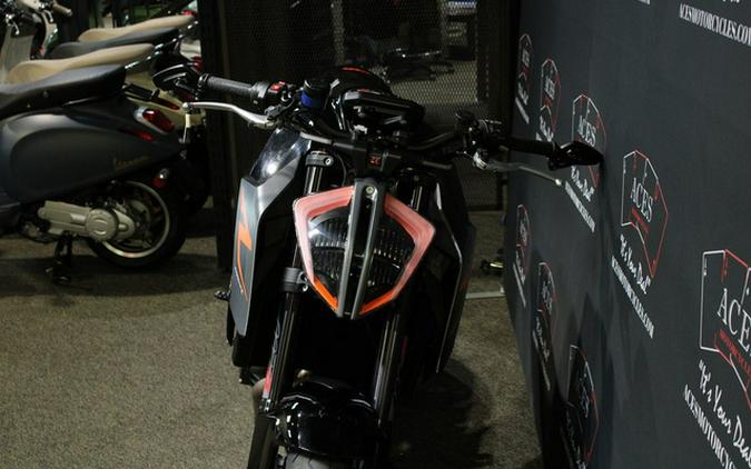 2018 KTM Super Duke 1290 R