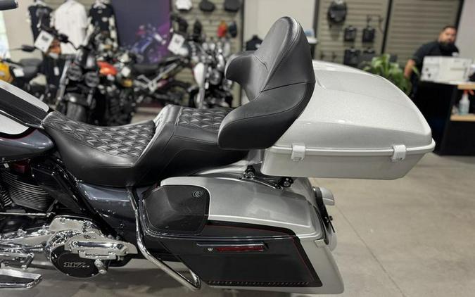 2019 Harley-Davidson® FLTRXSE - CVO™ Road Glide®