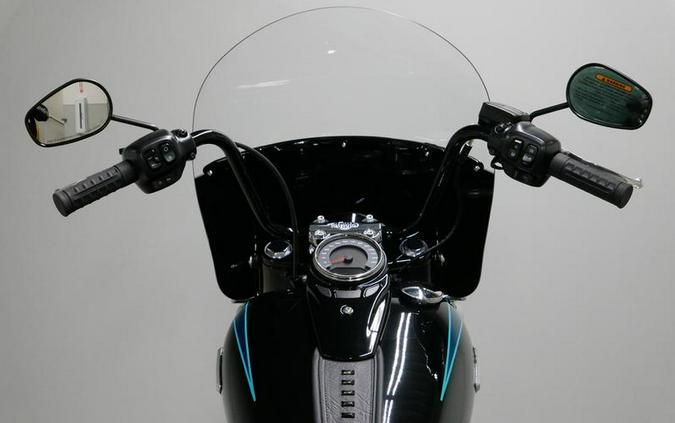 2026 Harley-Davidson® FLHC - Heritage Classic