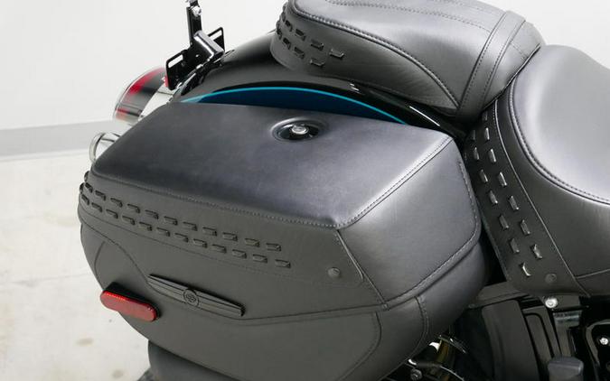 2026 Harley-Davidson® FLHC - Heritage Classic