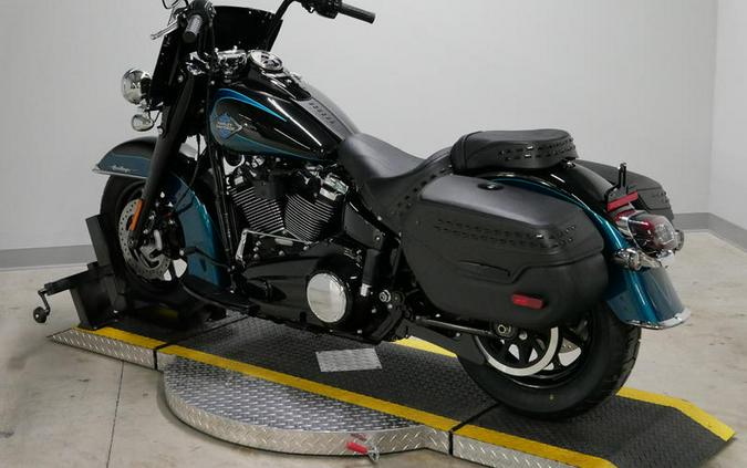 2026 Harley-Davidson® FLHC - Heritage Classic