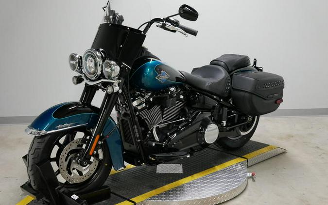 2026 Harley-Davidson® FLHC - Heritage Classic
