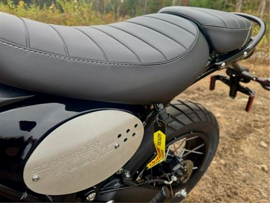 2026 Triumph Scrambler 400 XC