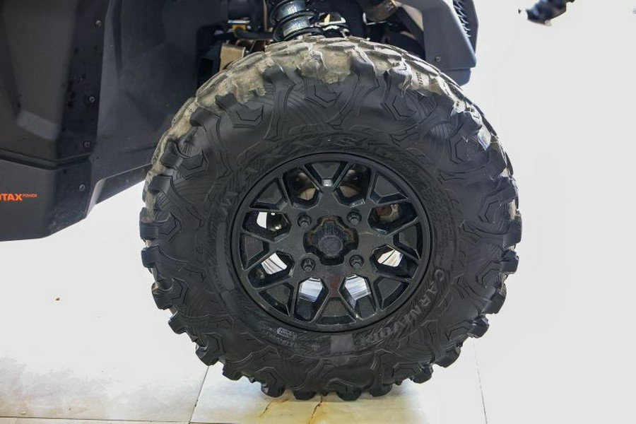 2023 Can-Am Maverick X3 DS TURBO RR (Desert Tan & Carbon Black)