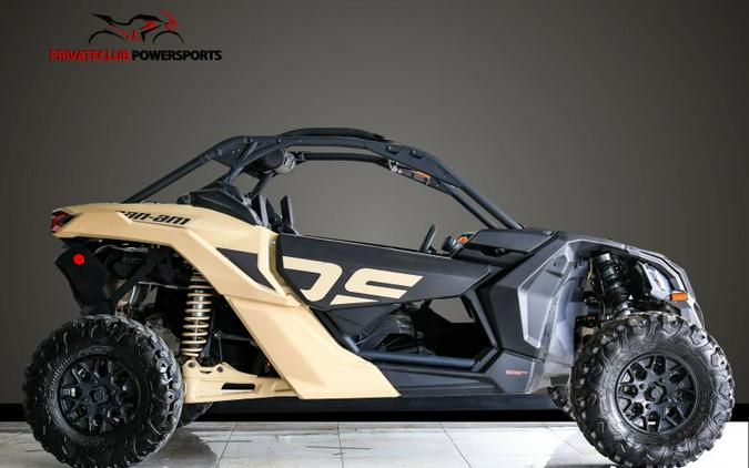 2023 Can-Am Maverick X3 DS TURBO RR (Desert Tan & Carbon Black)