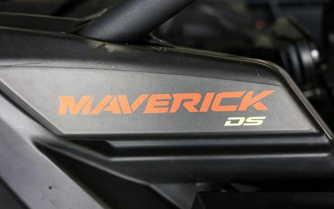 2023 Can-Am Maverick X3 DS TURBO RR (Desert Tan & Carbon Black)