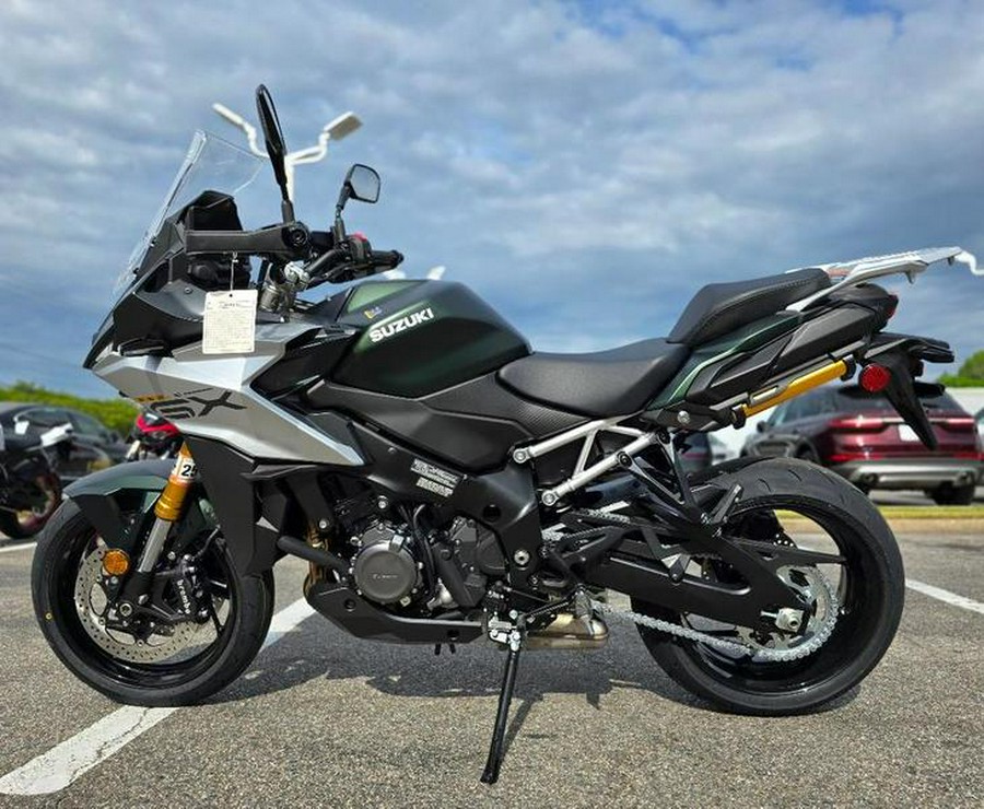 2024 Suzuki GSX-S1000GX Plus