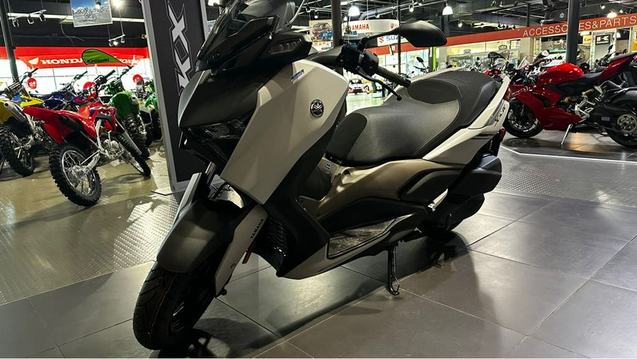 2024 Yamaha XMAX™ Base