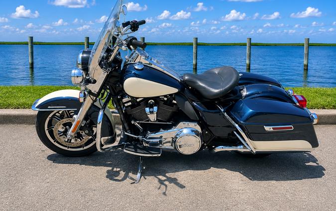 2022 Harley-Davidson Police Road King