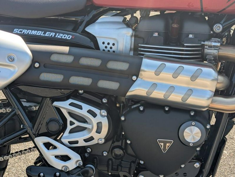 2025 Triumph Scrambler 1200 X Carnival Red