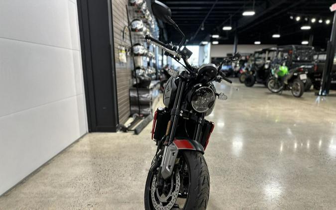 2023 Triumph Trident 660 Silver Ice Diablo Red