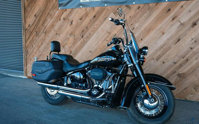 2019 Harley-Davidson Softail® Heritage Classic 114