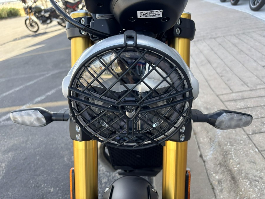 2025 Triumph Scrambler 400 X