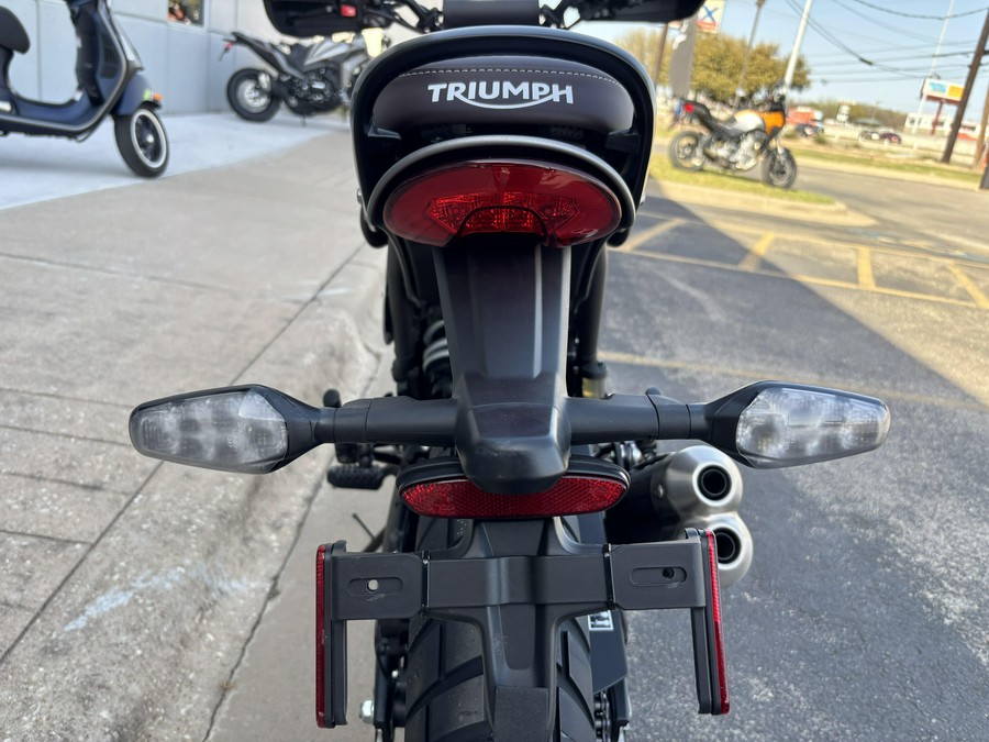 2025 Triumph Scrambler 400 X