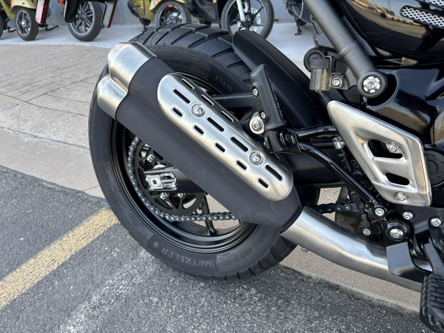 2025 Triumph Scrambler 400 X