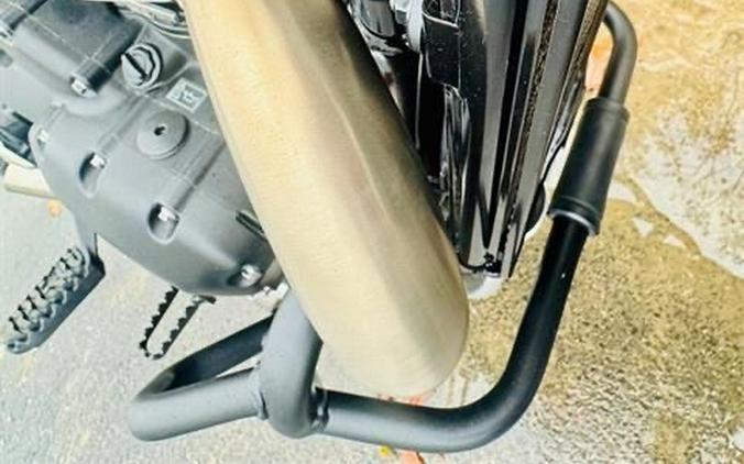 2026 Triumph Scrambler 400 XC