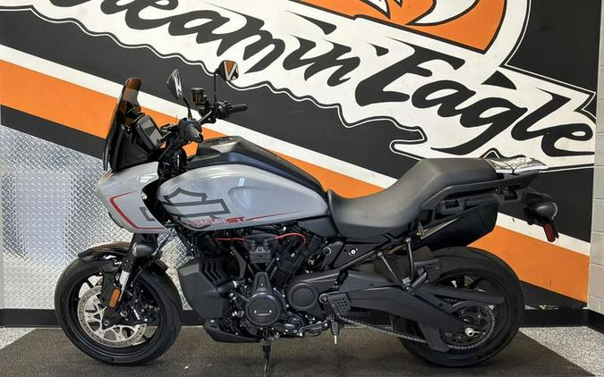 2025 Harley-Davidson® RA1250ST - Pan America® 1250 ST