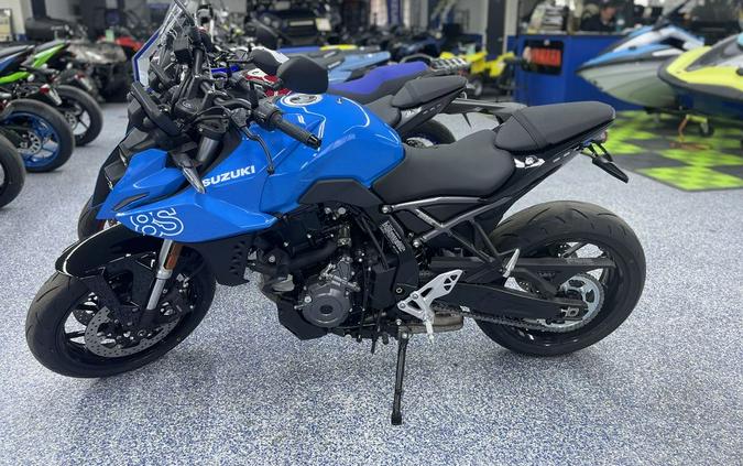 2025 Suzuki GSX-8S