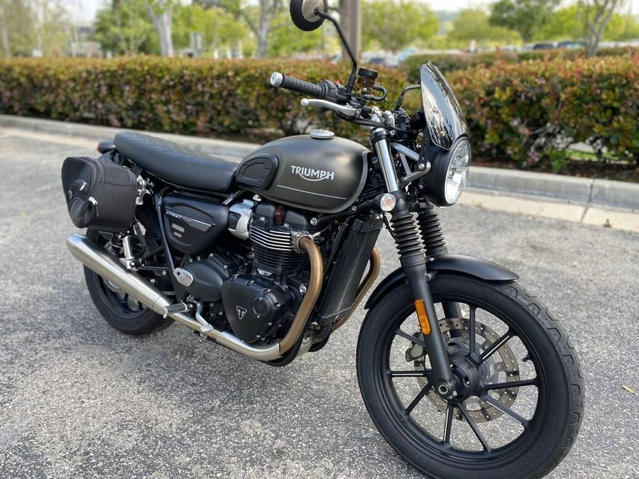 2022 Triumph Street Twin Matte Ironstone