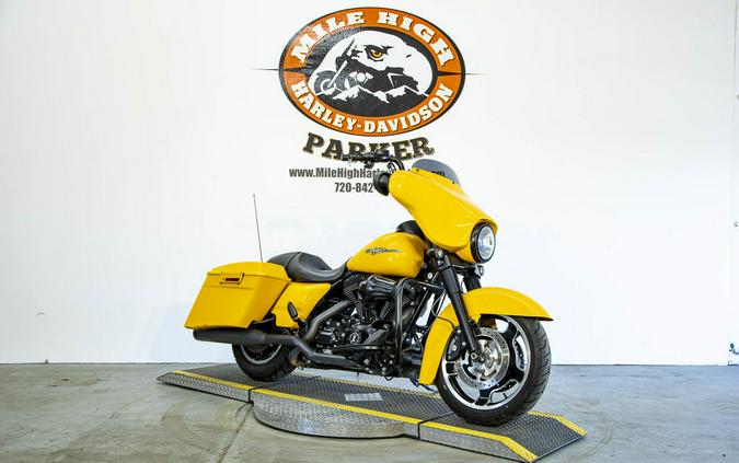 2013 Harley-Davidson® FLHX - Street Glide®