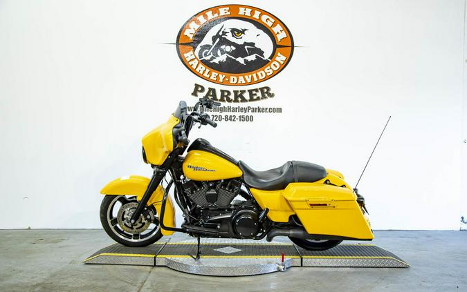 2013 Harley-Davidson® FLHX - Street Glide®