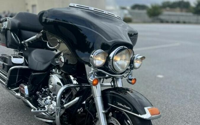 FLHTCU 2004 Electra Glide® Ultra Classic Peace Officer SE