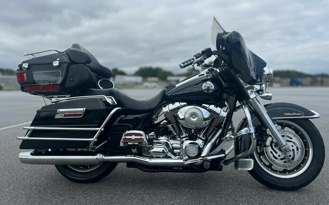 FLHTCU 2004 Electra Glide® Ultra Classic Peace Officer SE