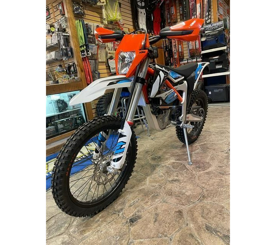 2023 KTM Freeride E-XC