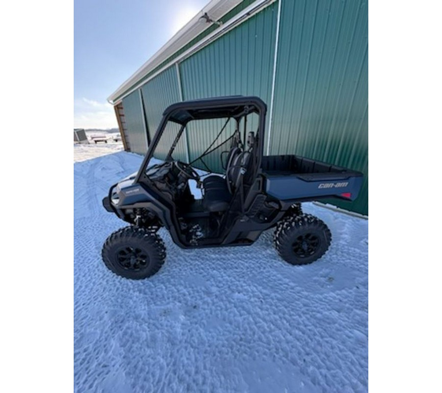 2026 Can-Am® Defender XT HD11