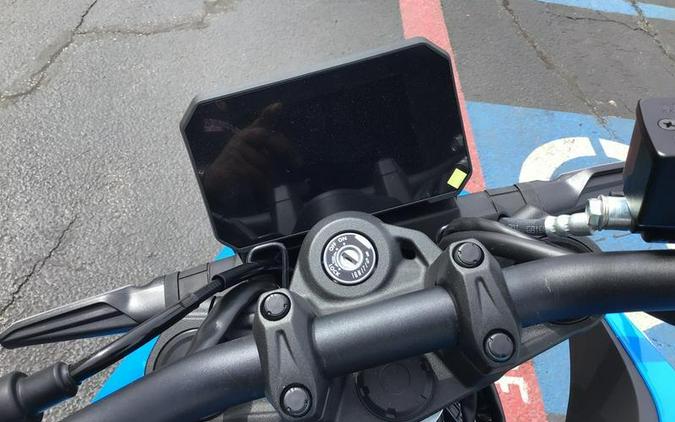 2025 SUZUKI GSX-8S