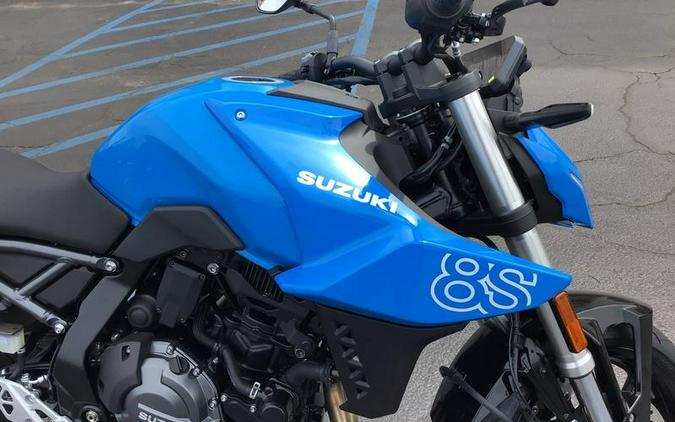 2025 SUZUKI GSX-8S