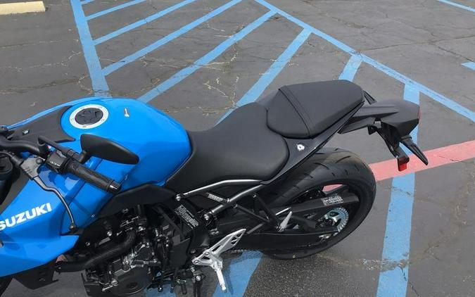 2025 SUZUKI GSX-8S