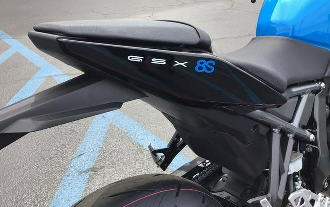 2025 SUZUKI GSX-8S