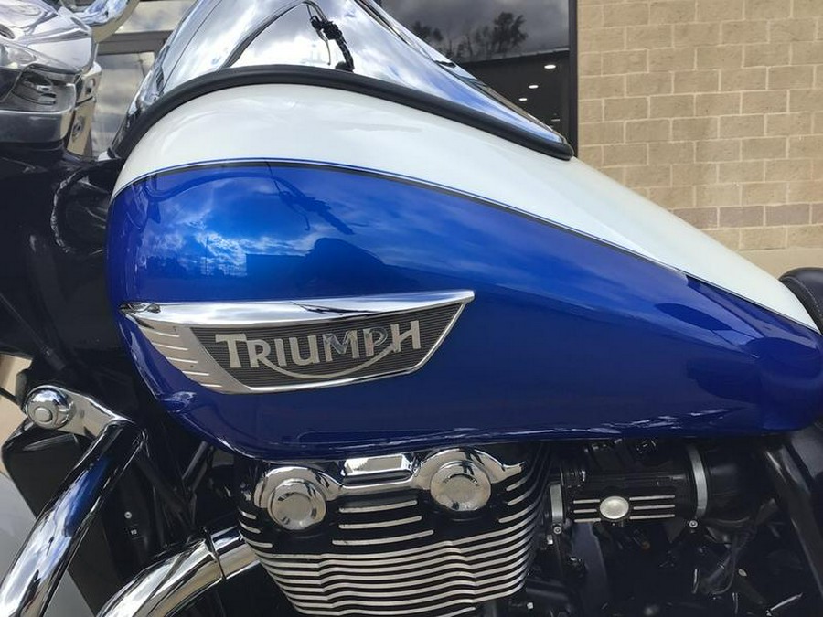 2015 Triumph Thunderbird LT ABS Two-Tone