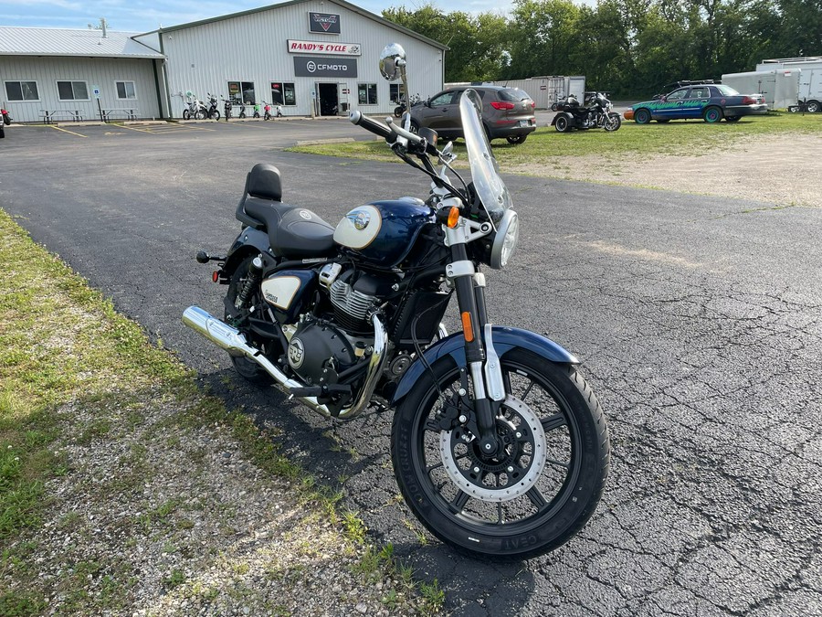 2024 Royal Enfield SUPER METEOR 650 - CELESTIAL BLUE