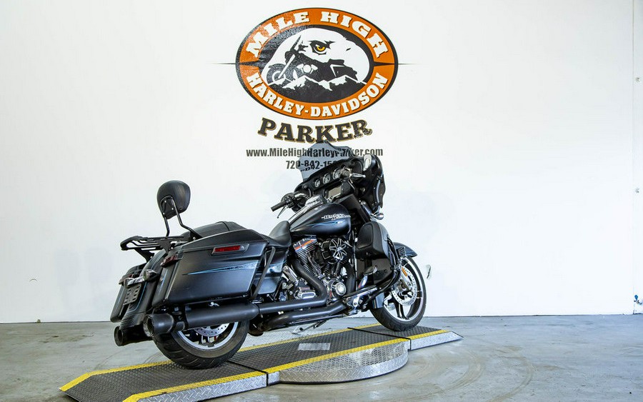 2015 Harley-Davidson® FLHXS - Street Glide® Special