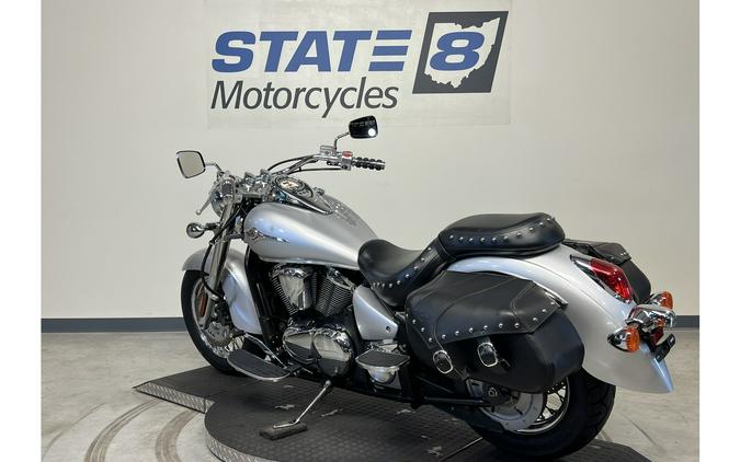 2006 Kawasaki Vulcan® 900 Classic VN900B