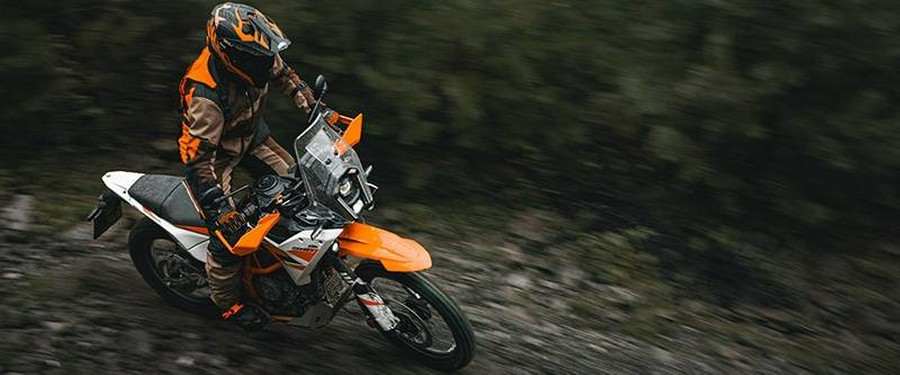 2026 KTM 390 ADV R
