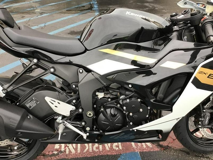 2026 KAWASAKI NINJA ZX-6R