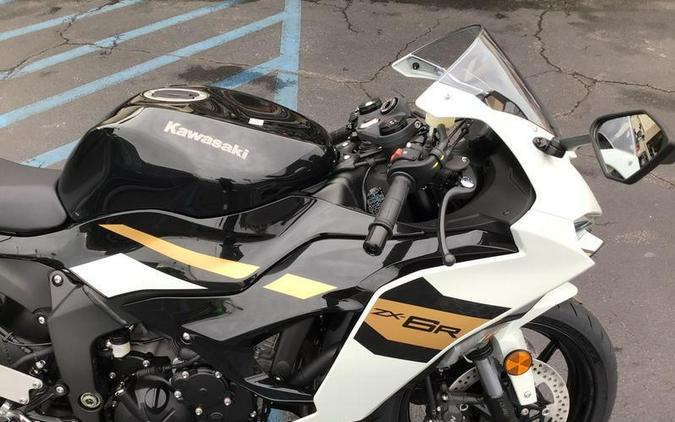 2026 KAWASAKI NINJA ZX-6R