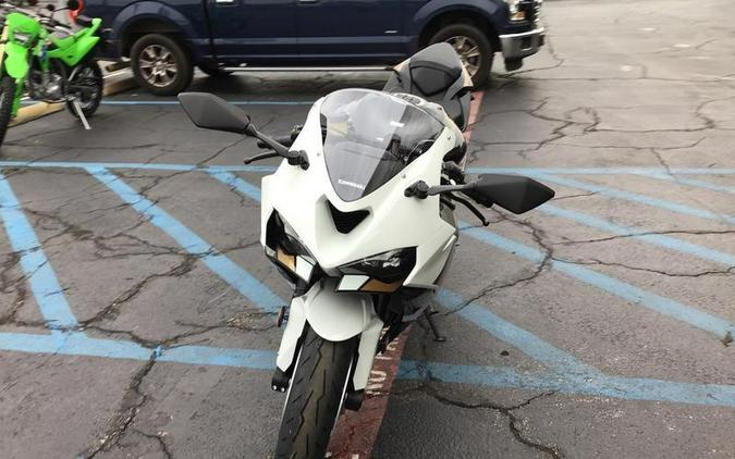 2026 KAWASAKI NINJA ZX-6R