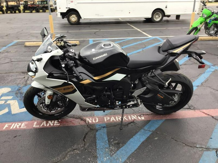 2026 KAWASAKI NINJA ZX-6R
