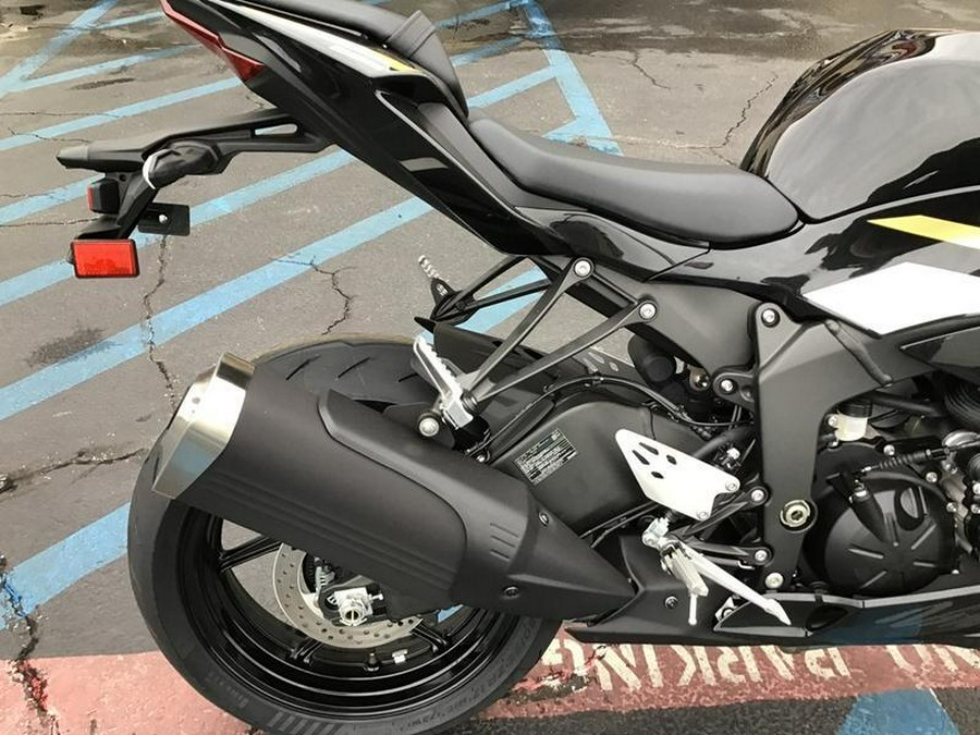 2026 KAWASAKI NINJA ZX-6R