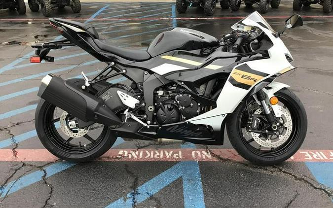 2026 KAWASAKI NINJA ZX-6R