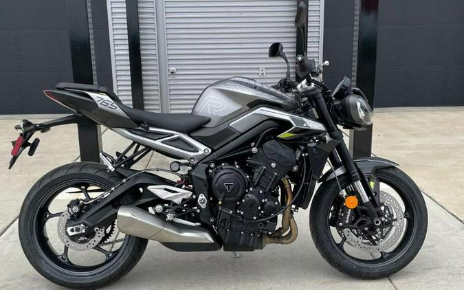 2024 Triumph Street Triple 765 R Silver Ice