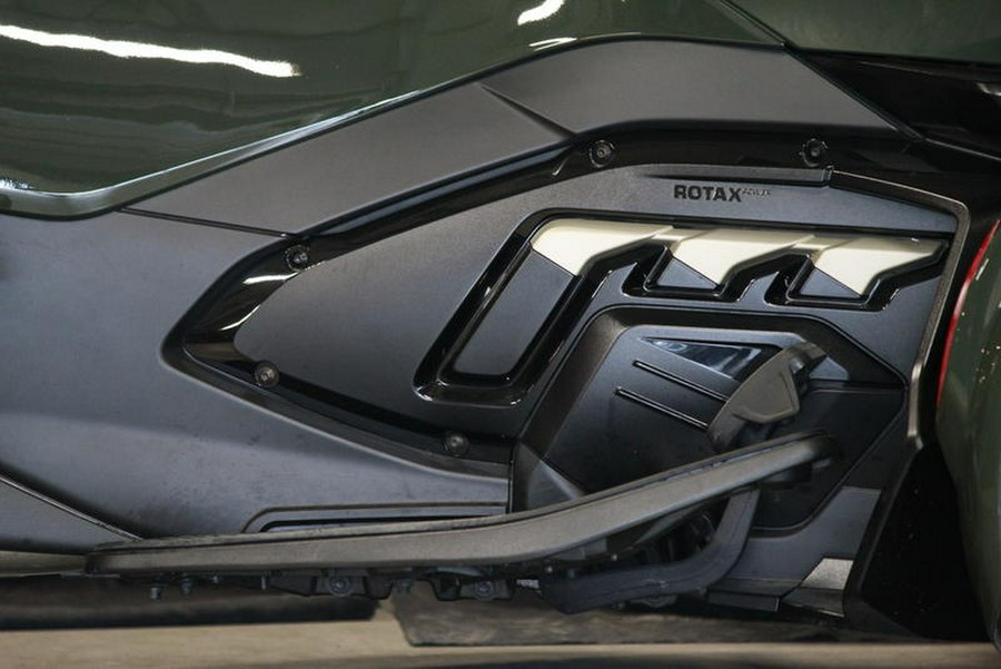 2023 Can-Am® Spyder RT Sea-To-Sky