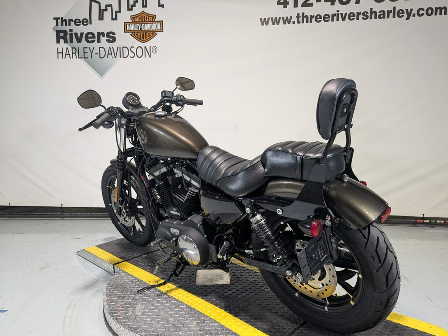 2020 Harley-Davidson® Iron 883™ River Rock Gray